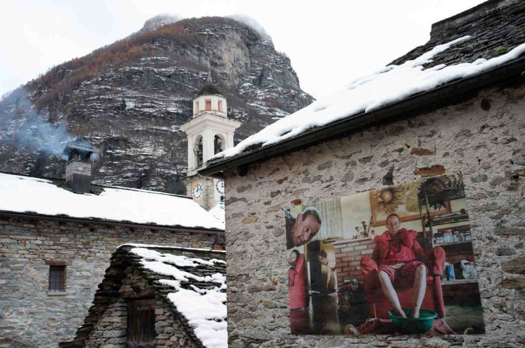 I progetto di Ilana Bar (Brasile) vincitrice del «Nera di Verzasca Award», esterni case in pietra, Sonogno