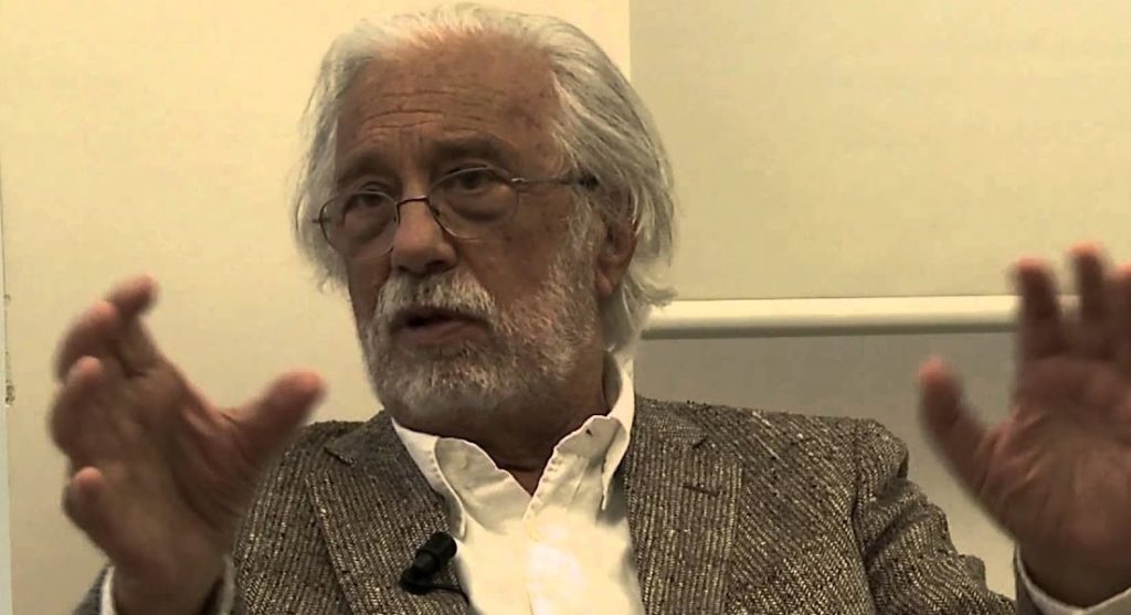 Luca Ronconi in un'immagine del 2012 - Biennale Teatro (YouTube)