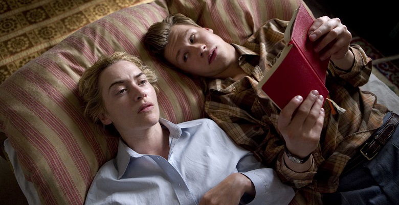 Kate Winslet e David Kross in una scena del film del 2018 (wikipedia)