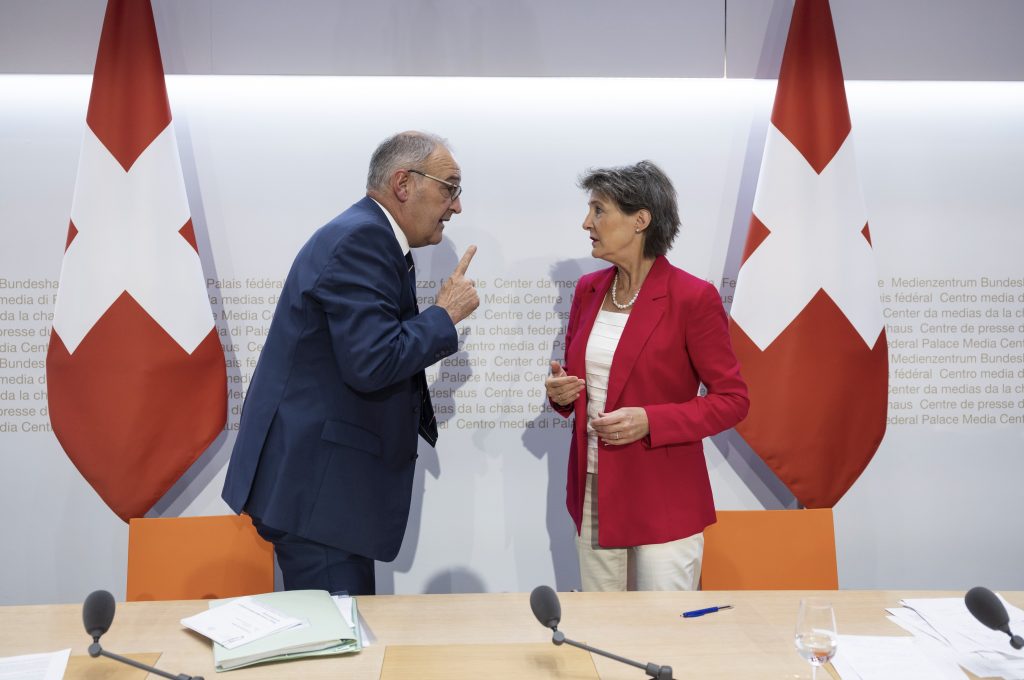 Il Consiglio federale deve tener conto di innumerevoli e contrastanti interessi nell’affrontare la crisi energetica. (Keystone)