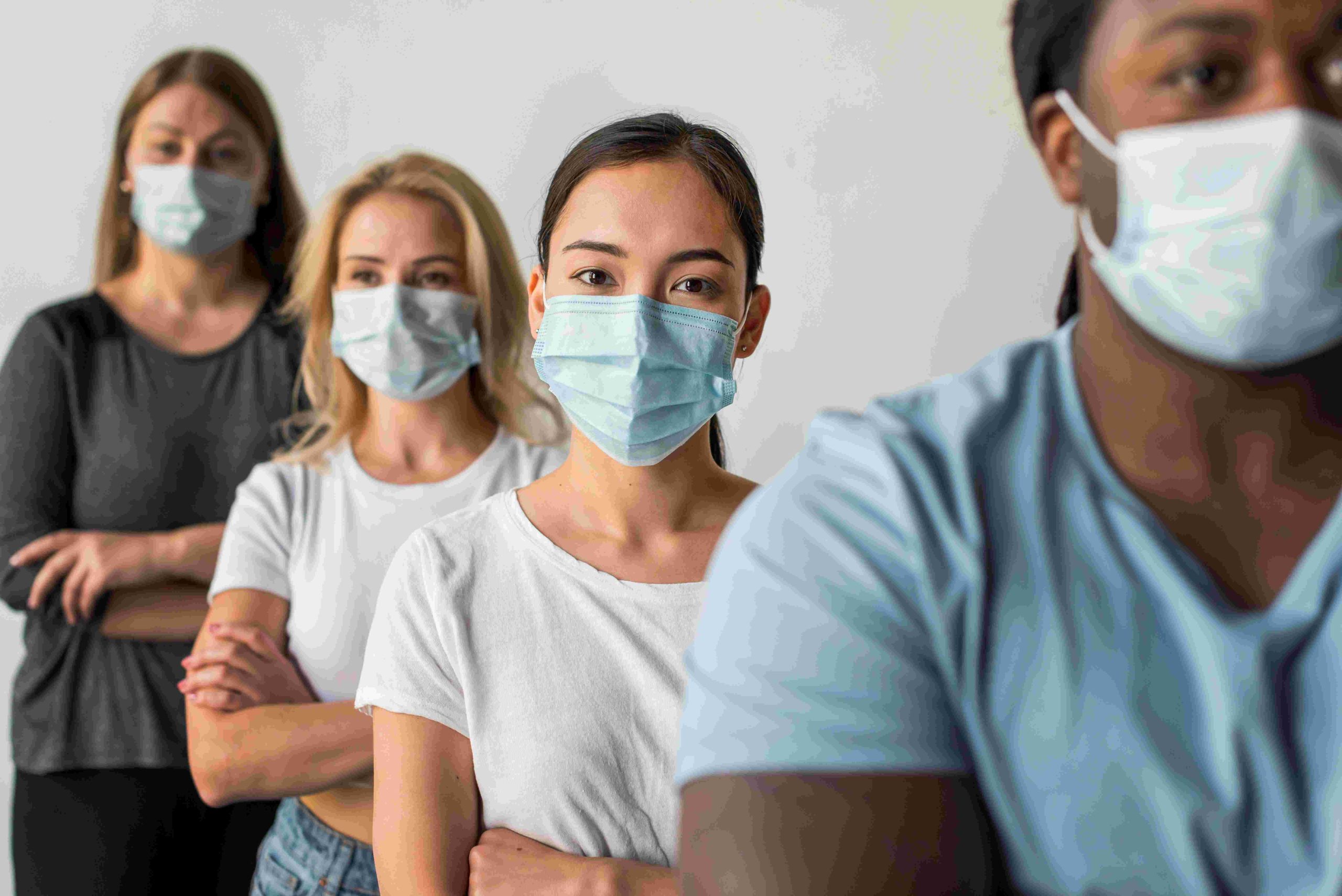 Nel biennio 2020/2021 le misure messe in atto per bloccare la pandemia hanno inibito il normale passaggio di agenti virali e batterici a livello delle vie respiratorie (Freepik.com)
