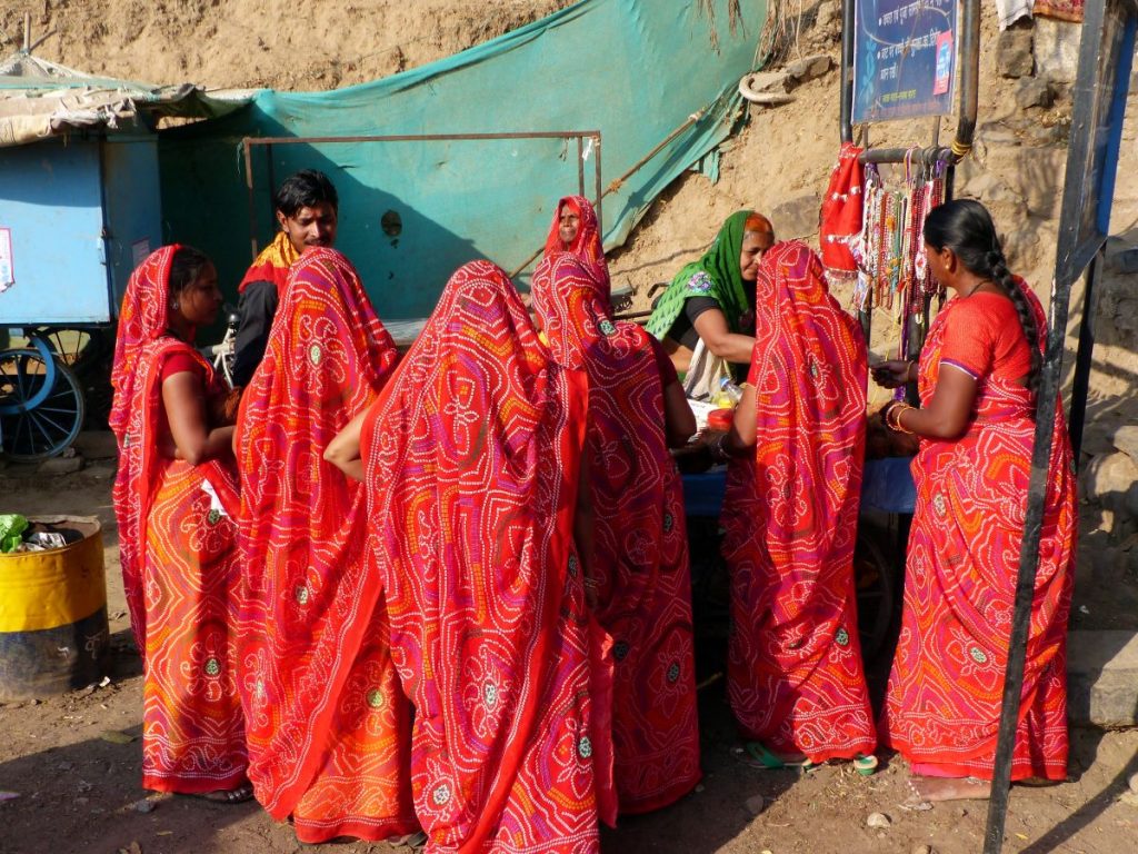 Maheshwar, donne in sari