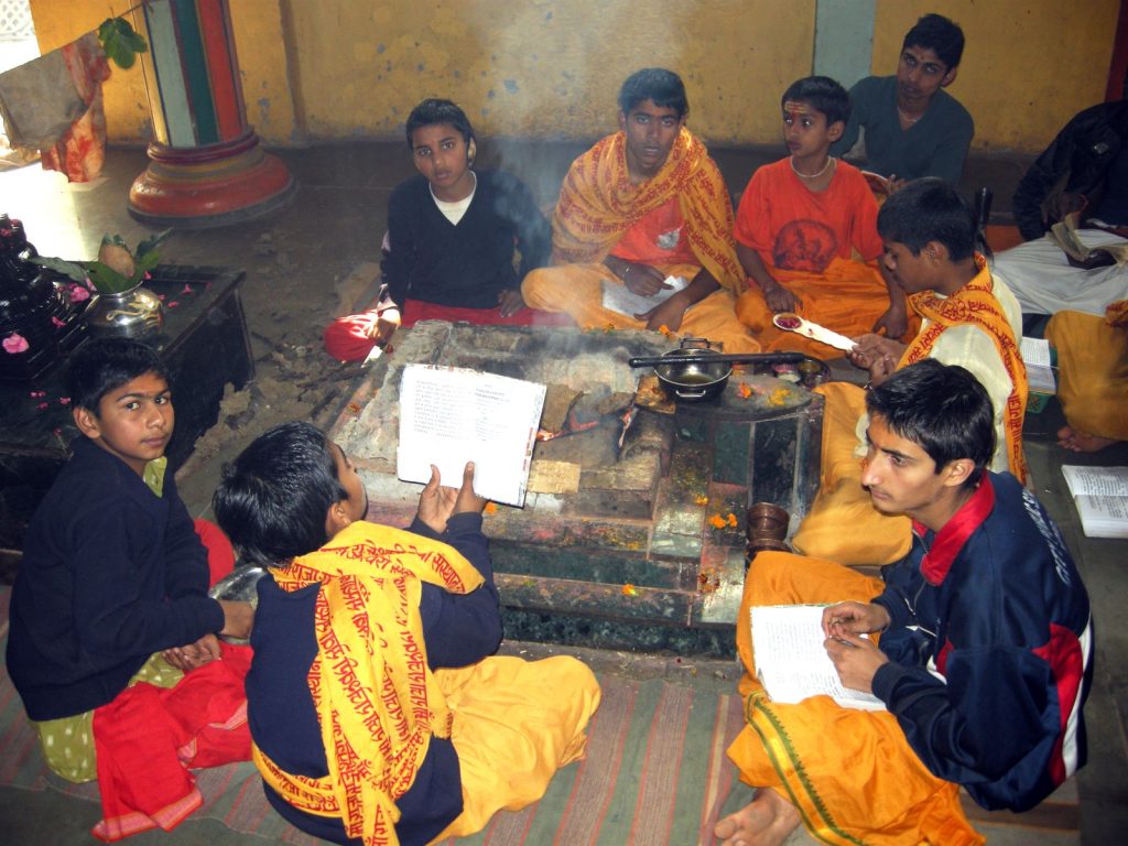 Omkareshwar, scuola braminica