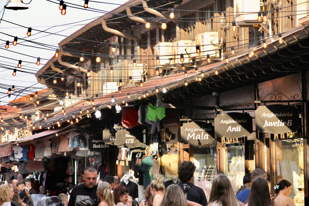 Il fitto bazar di Peć