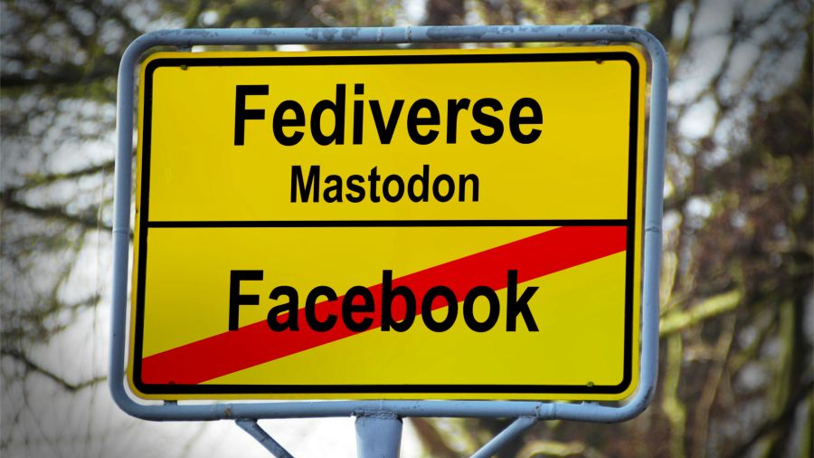 Il Fediverso è un universo di piattaforme confederate che comunicano tra loro con un protocollo aperto. Mastodon sarà futuro dei social? (Wikimedia Commons)