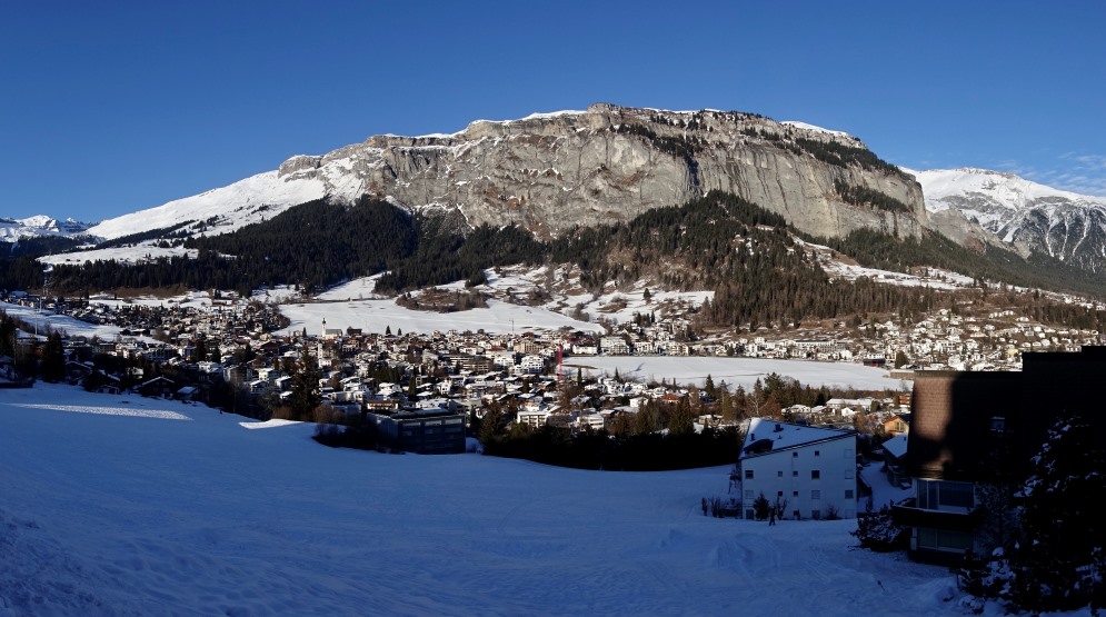 La grande frana ha lasciato un territorio armonioso e di estrema bellezza 