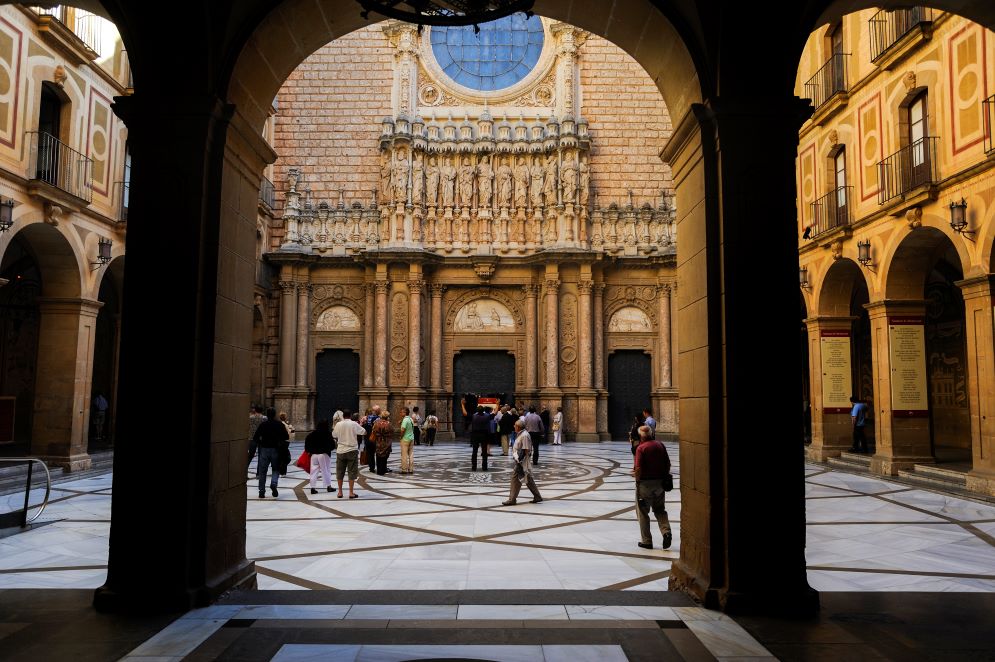 Il patio principale del monastero
