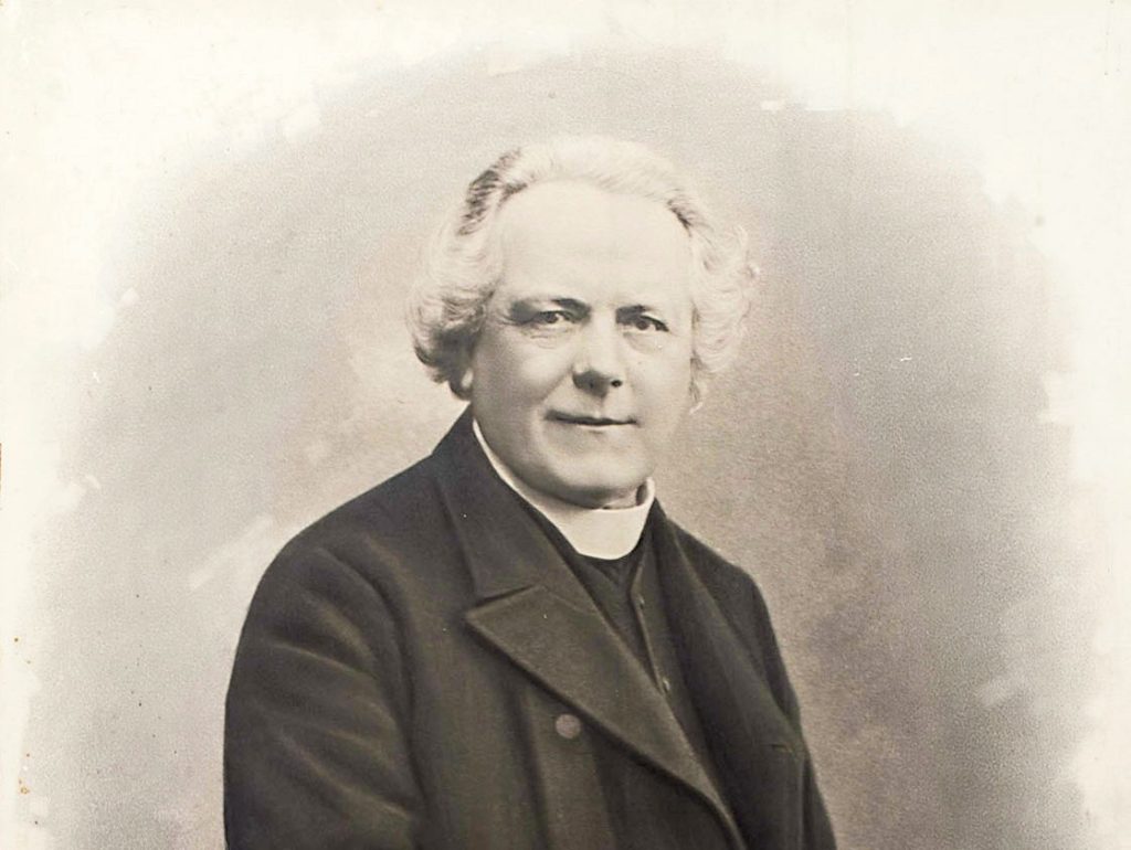 Antonio Stoppani diresse nel 1863 i primi scavi paleontologici a Besano su quello che oggi è il sito UNESCO Monte San Giorgio (Wikimedia)