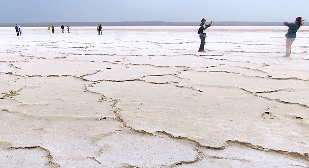 Tuzbayr, il grande lago salato